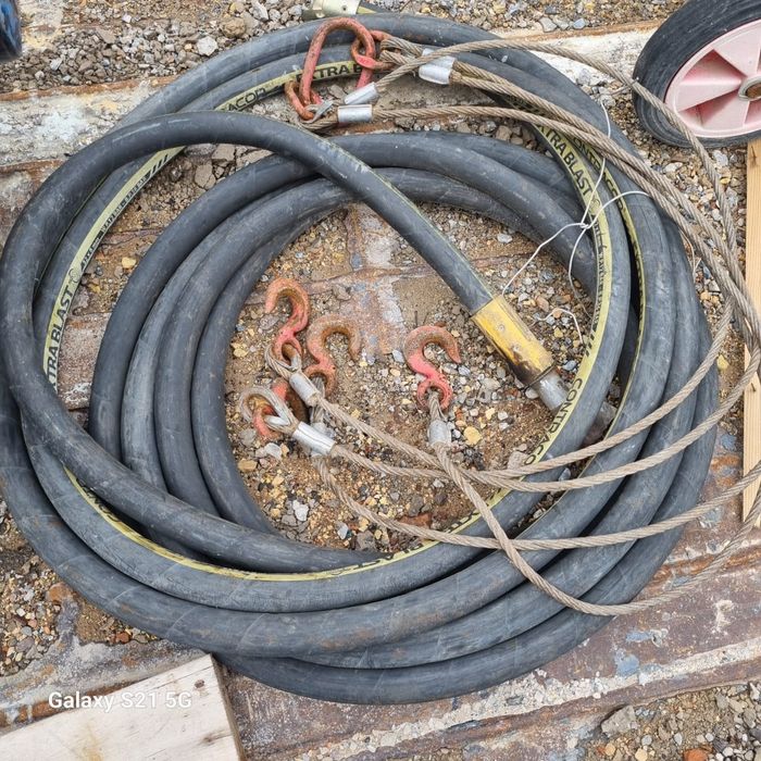 Пескострой для очистки металла