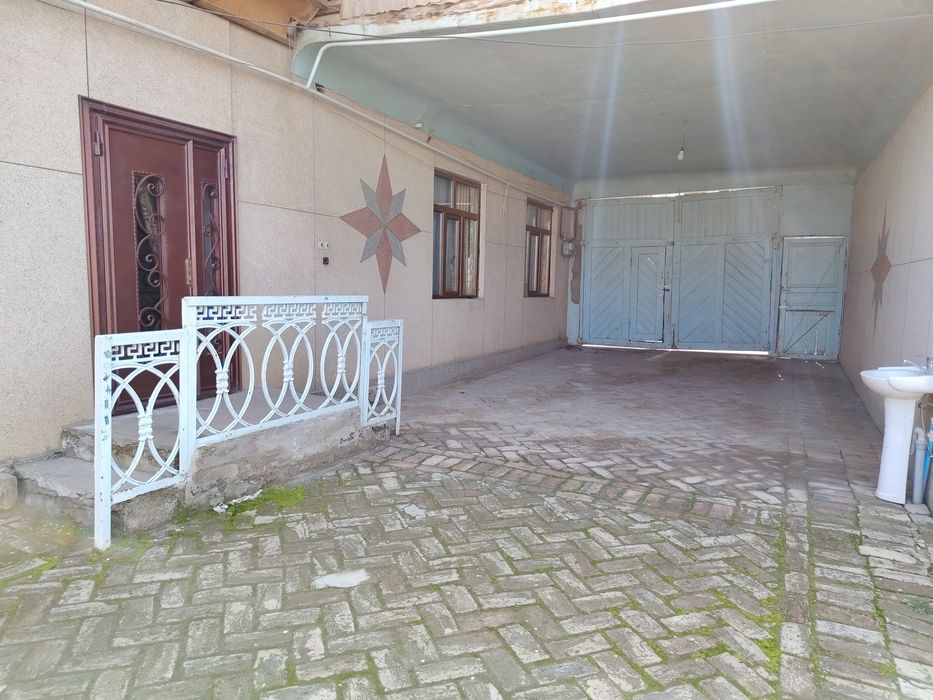 ховли сотилади гулистон 12суток