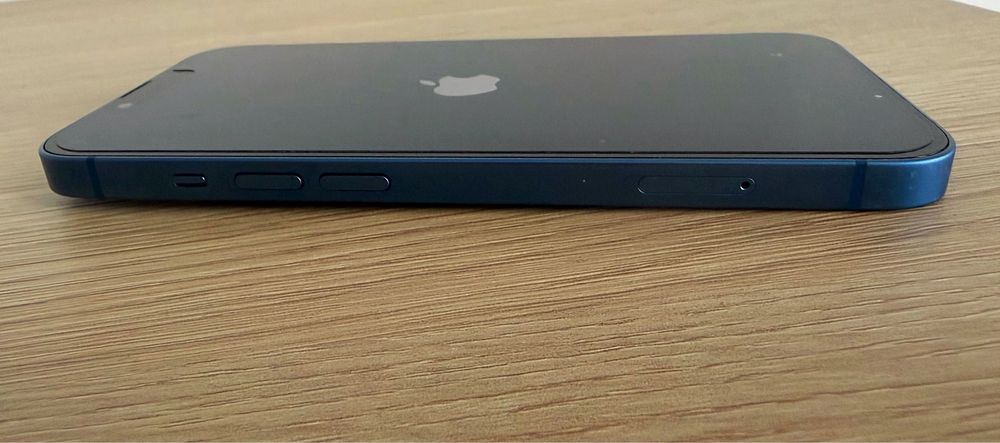 Iphone 13 256 gb + Airpods 2