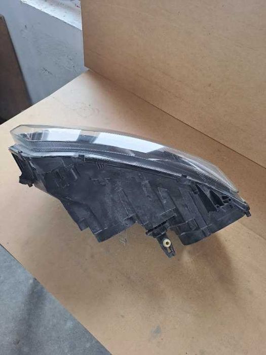 Far dreapta Dacia Duster 2 Led lumina de zi cod 260101133R