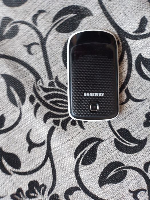 Продам сотывый тел