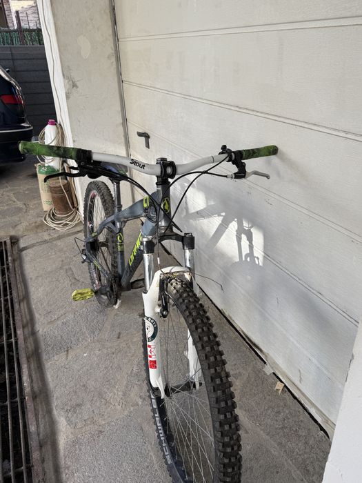 Продавам Drag c1