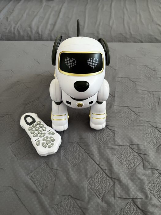 Продам собачку робота