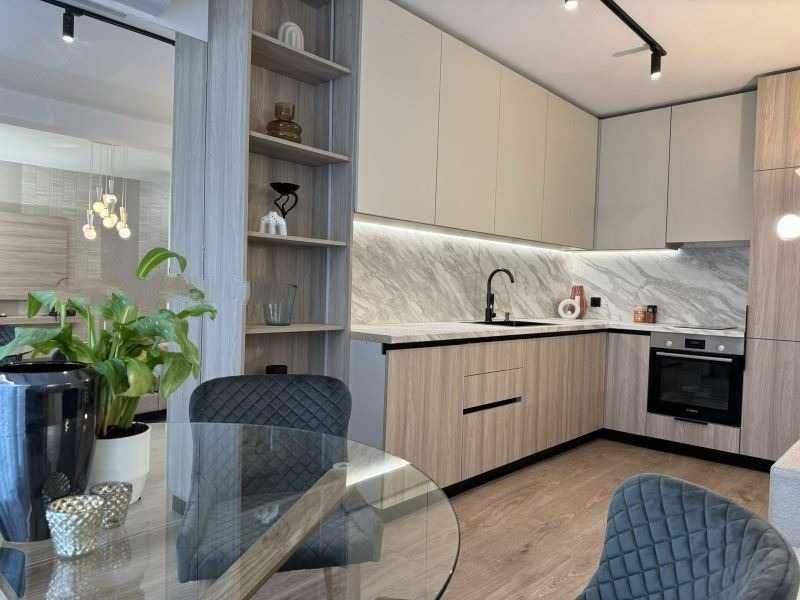 Продава се Тристаен апартамент в София, Орландовци - 108 кв.м за 1389 €/кв.м - Снимка #4