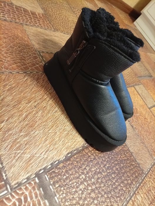 Продам обувь зима-лето