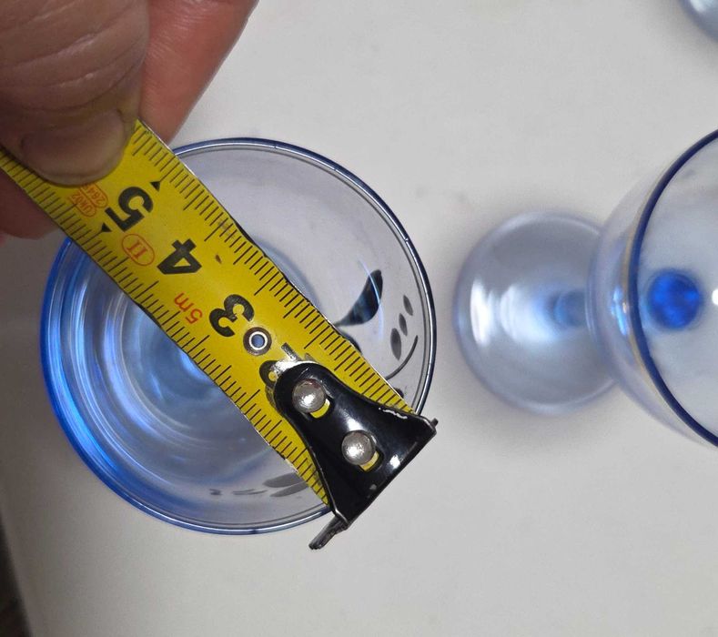 set 6 pahare albastre cu picior 10cm