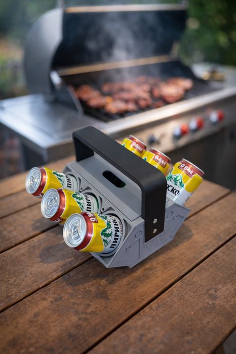 Уникална преносима 3D поставка за кенчета 0.5л - V6 двигател