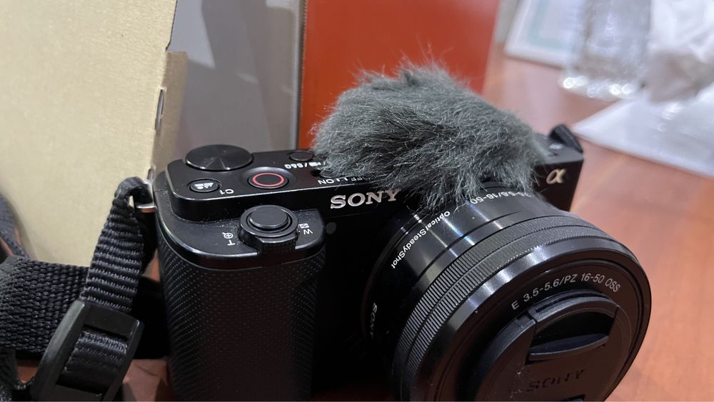 Sony zv e10 сатамын/продам