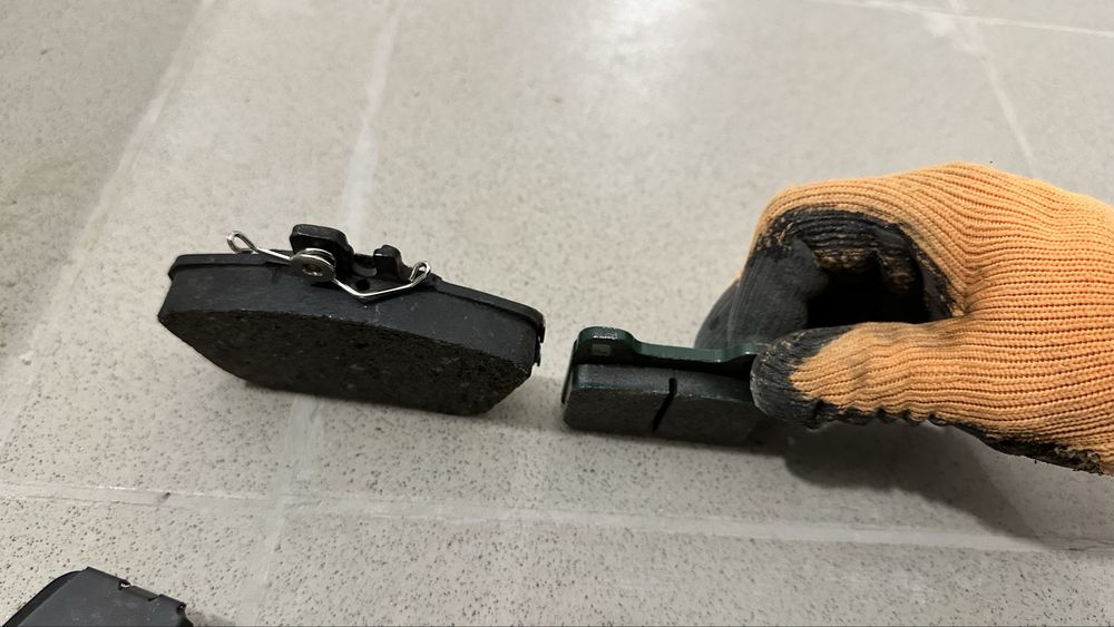 Колодка тормоза Мерседес С-класс