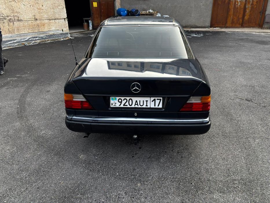 Мерседес 124 марки