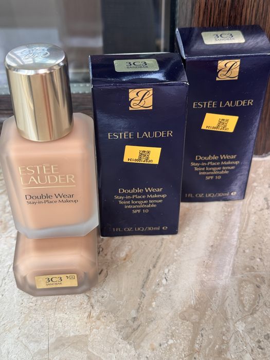 Фондьотен Estee Lauder Double Wear 4N2 и 3C3