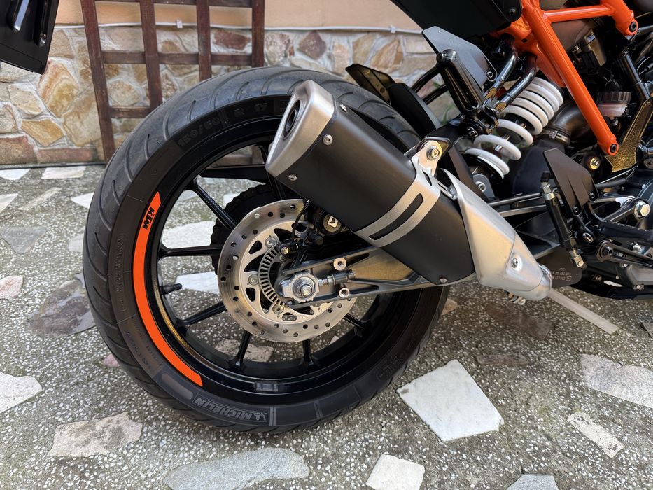 KTM Duke 125 ABS 2017 – 1.174 KM – UNIC PROPRIETAR
