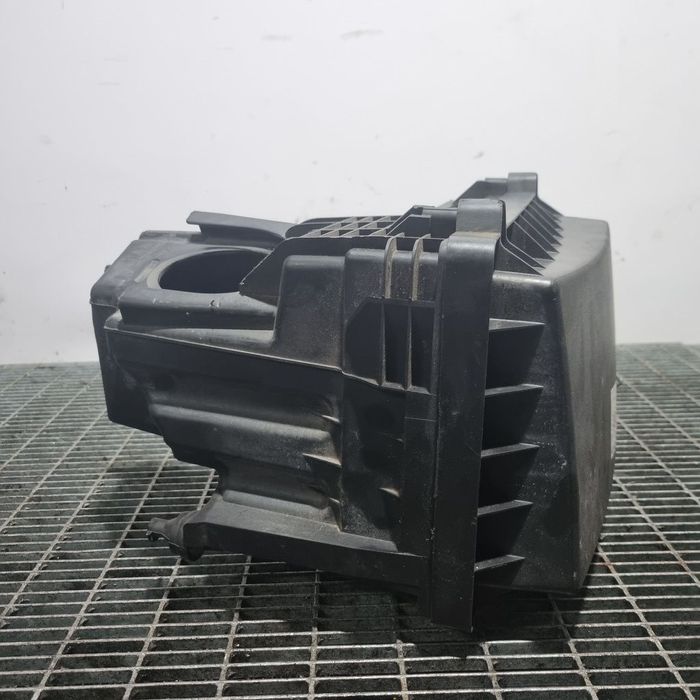 Carcasa filtru aer Land Rover Freelander 2 Facelift 2.2 Diesel 2010 - 2012 (1391) 6G929600