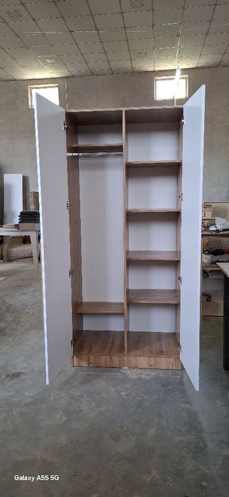 Шкаф висата 2 метр ширина 90см глубина 50см