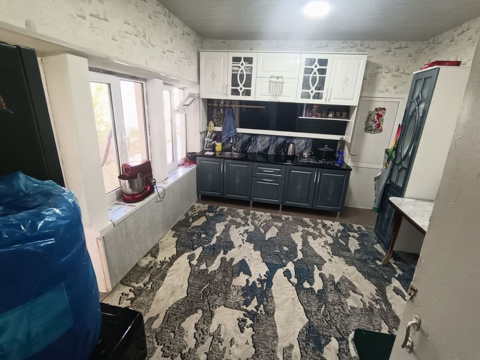 Ховли сотилади, Вокзал Хамза кучаси, хамма шароити бор 700 миллион сум