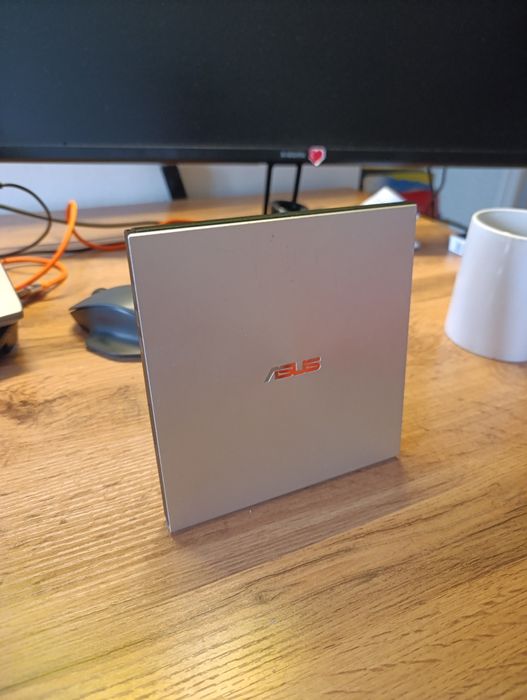 Внешний CD-ROM Asus