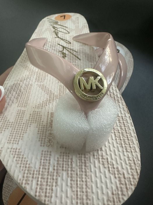 Шлепанцы michael kors