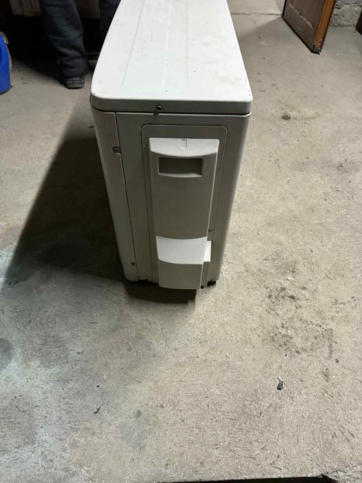 Инверторен климатик Дайкин 9000 BTU