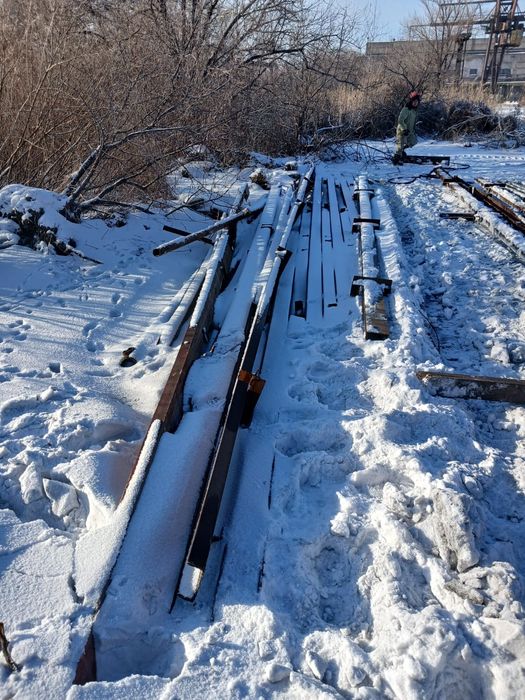 Продам швеллер трубы металлические