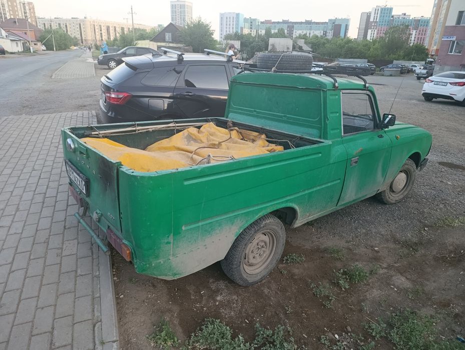 Москвич пикап 2715