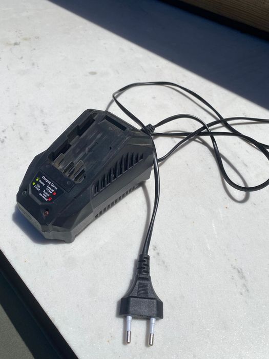 Mașina de tuns iarba