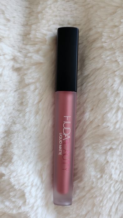 Висок клас гримове - Lancome, Kylie, Huda Beauty, Sephora