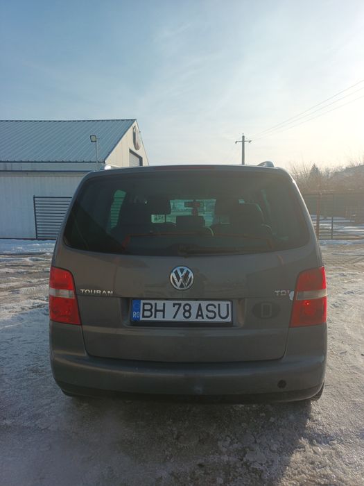 Vand sau schimb volksvagen turan