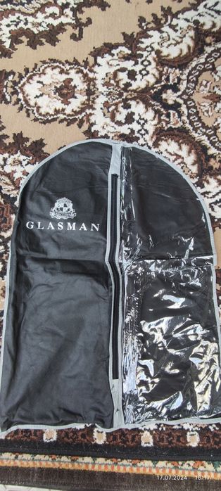 Чехлы для костюма.