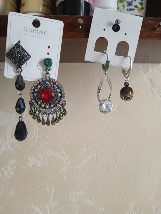 Серьги под серебро. И др.