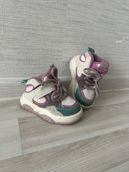 Обувь для девочки