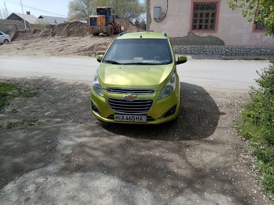 Spark variantga sotiladi