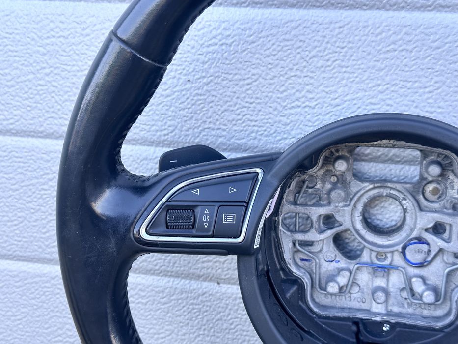 Трилъчев волан AUDI A6 A7 4G