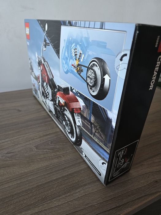 Lego Creator Expert Harley Davidsob Fat boy 10269 Лего мотор Харлей