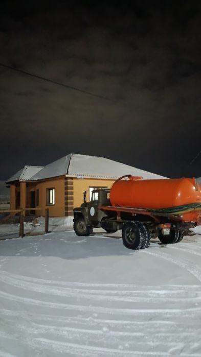 Продам Зил ассенизатор 7 куб