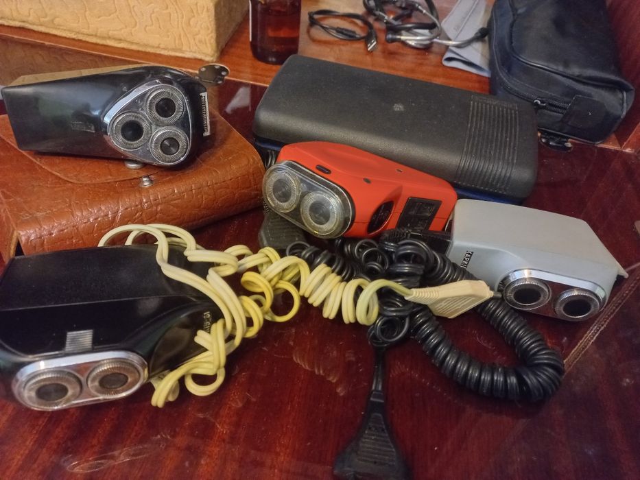 Продам электробритву