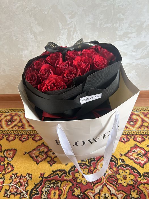 Букет розы красный