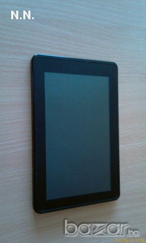 Продавам почти чисто нов таблет Amazon Kindle Fire 8GB 7" IPS Display