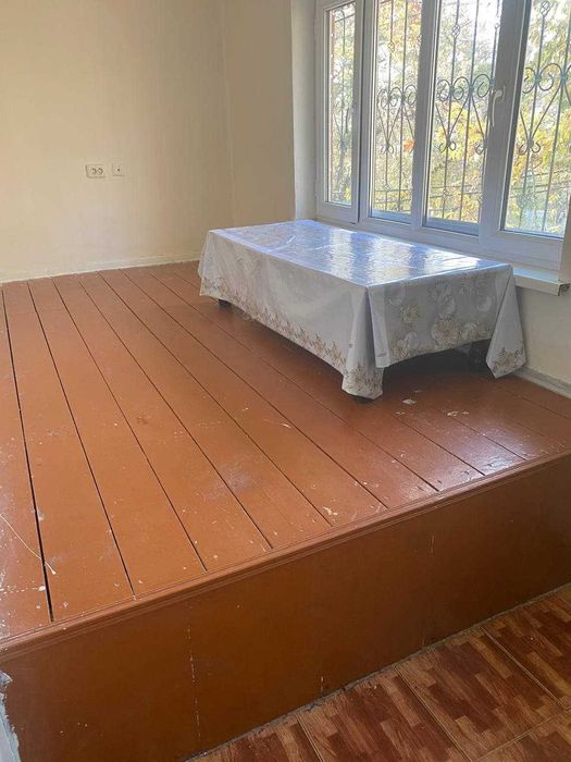 Сдам ул. Бабура, ТЦ NEXT, 3- комнатную,  с обстановкой