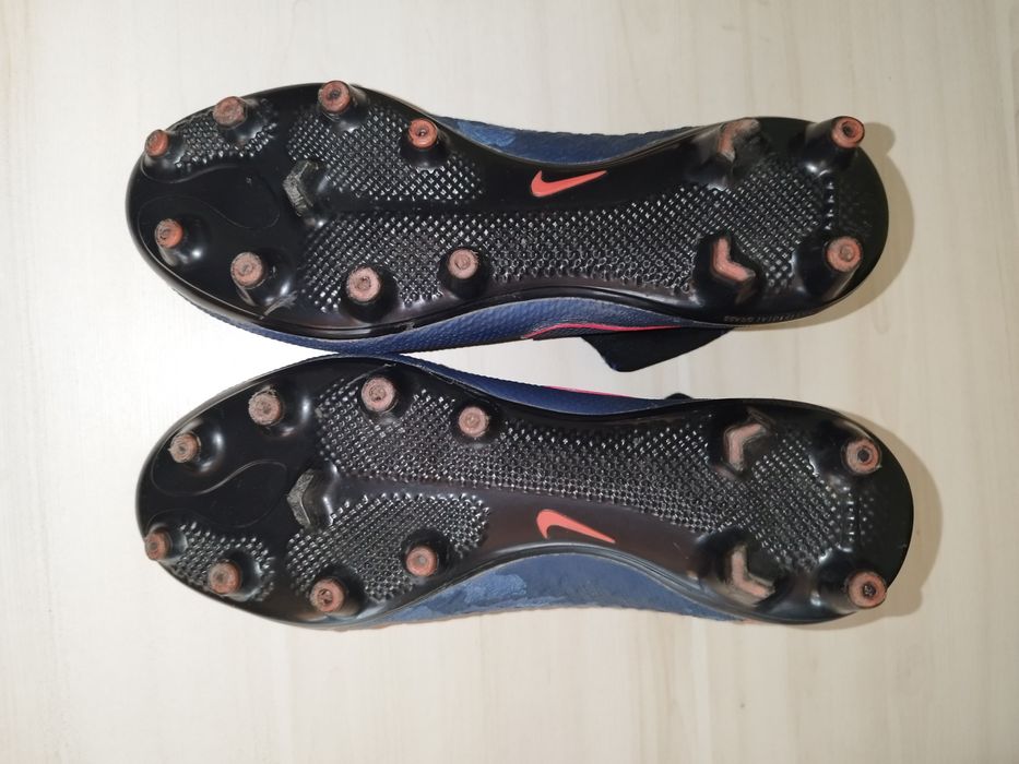 Футбольные бутсы  nike phantom vsn 37 размера