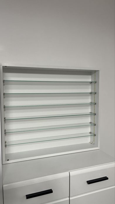 Витрина за колекционерски колички