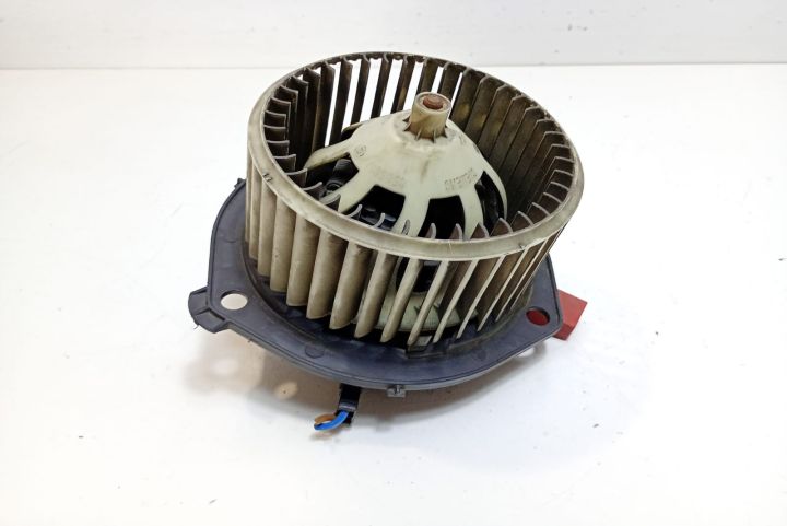 Ventilator  habitaclu IVECO Daily a 3-a generatie