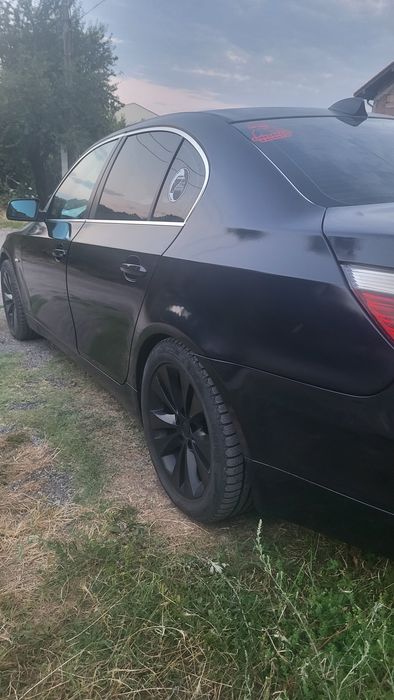 Бмв е60 530хд 231