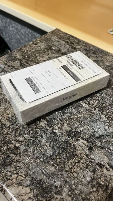 Iphone 15/256g новый