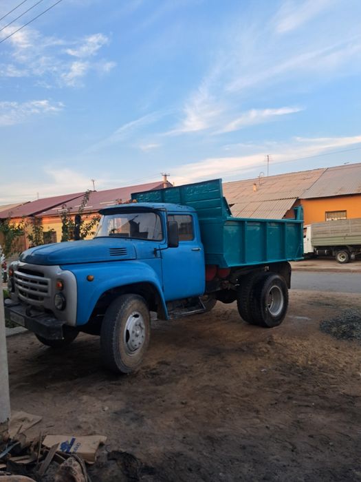 Zil sotiladi 1992 yil