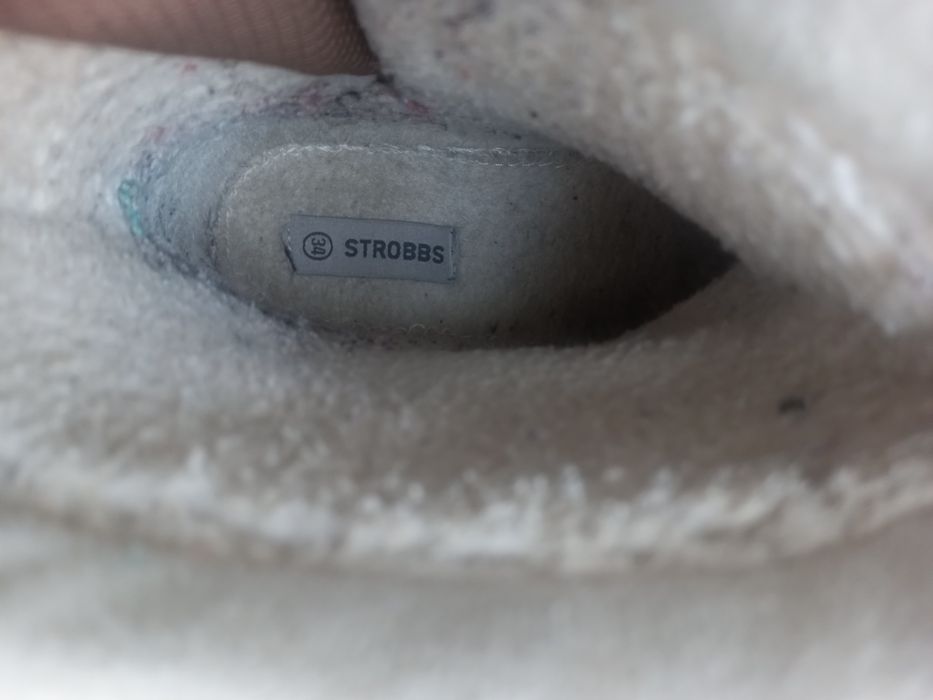 Продам сапоги дутыши Strobbs