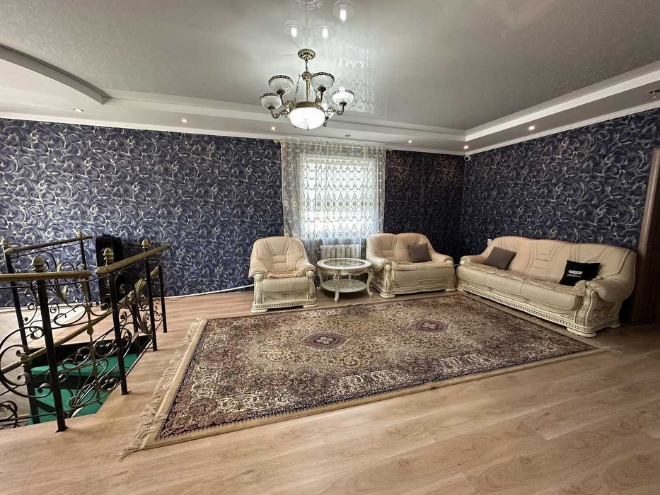 Продажа 2-этажного дома район Софии