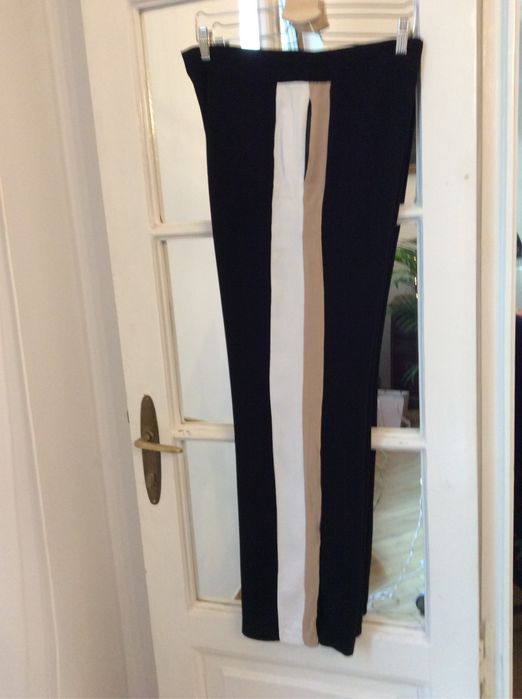 Pantaloni largi marimea L