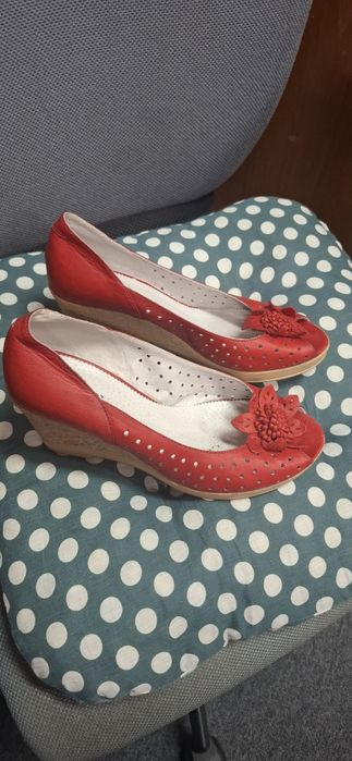 Sandale piele rosie