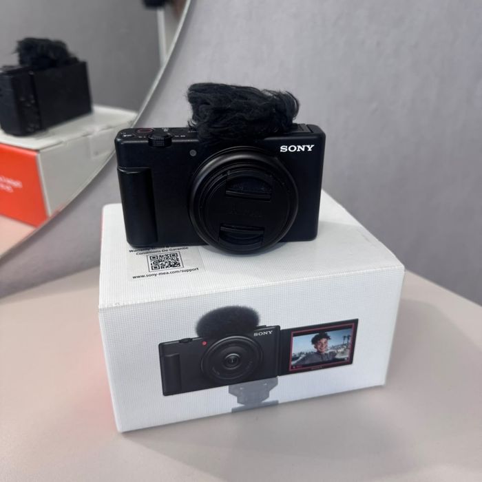 Фотокамера Sony ZV - 1F