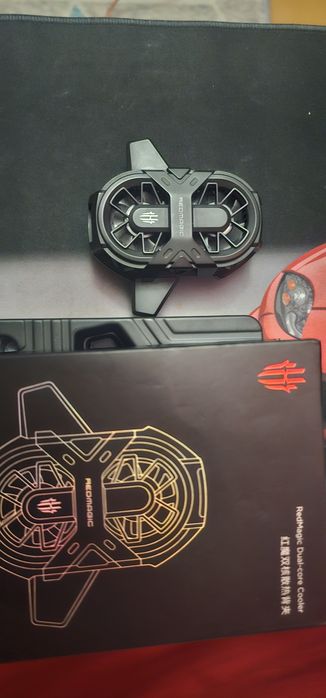 Продам охлаждающий кулер RedMagic Dual-Core Cooler
